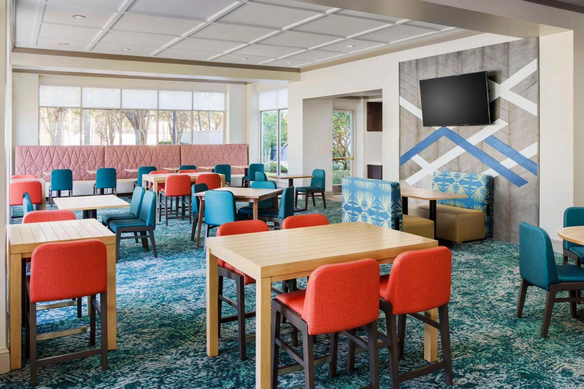 Hilton Garden Inn Orlando At Seaworld Williamsburg Exterior foto